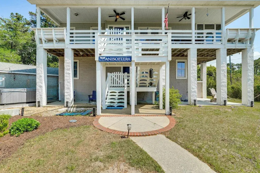 Hot Tub & Bay Views: Outer Banks Home