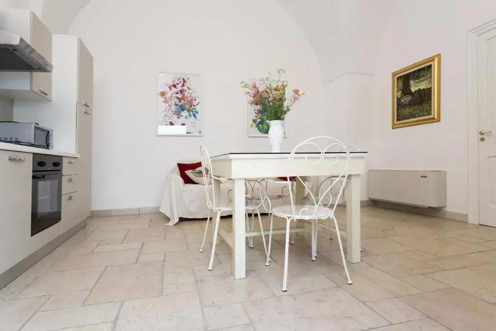 Luxury Courtyard Bilo
