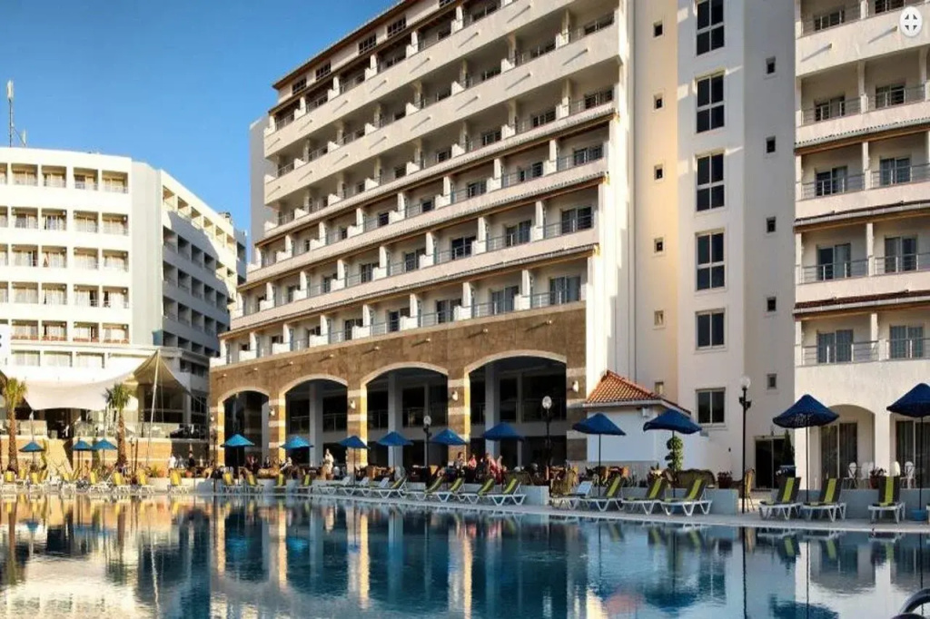 Batıhan Beach Resort & Spa