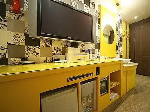 Ezen Hotel