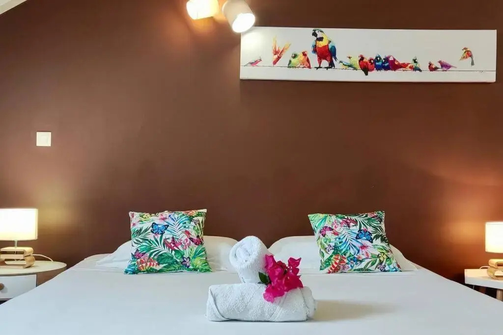 Ti Punch Appartement pied dans l'eau avec piscine
