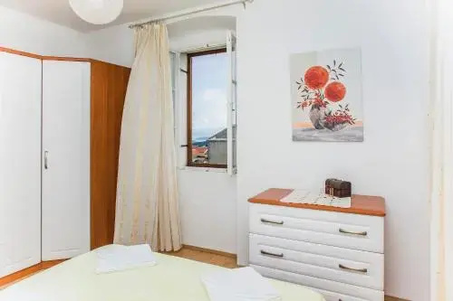 Gardenia House