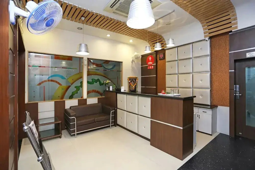 OYO 1552 Hotel Midland