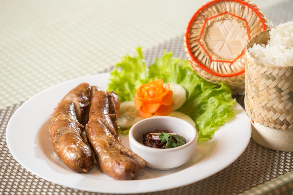 Ang Thong Hotel