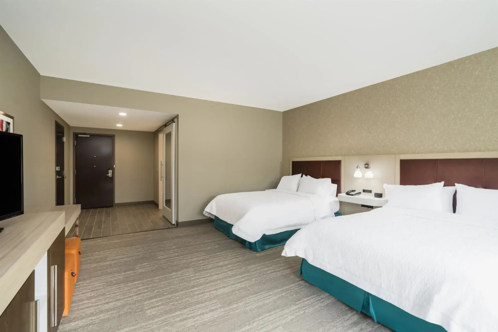 Hampton Inn Newport