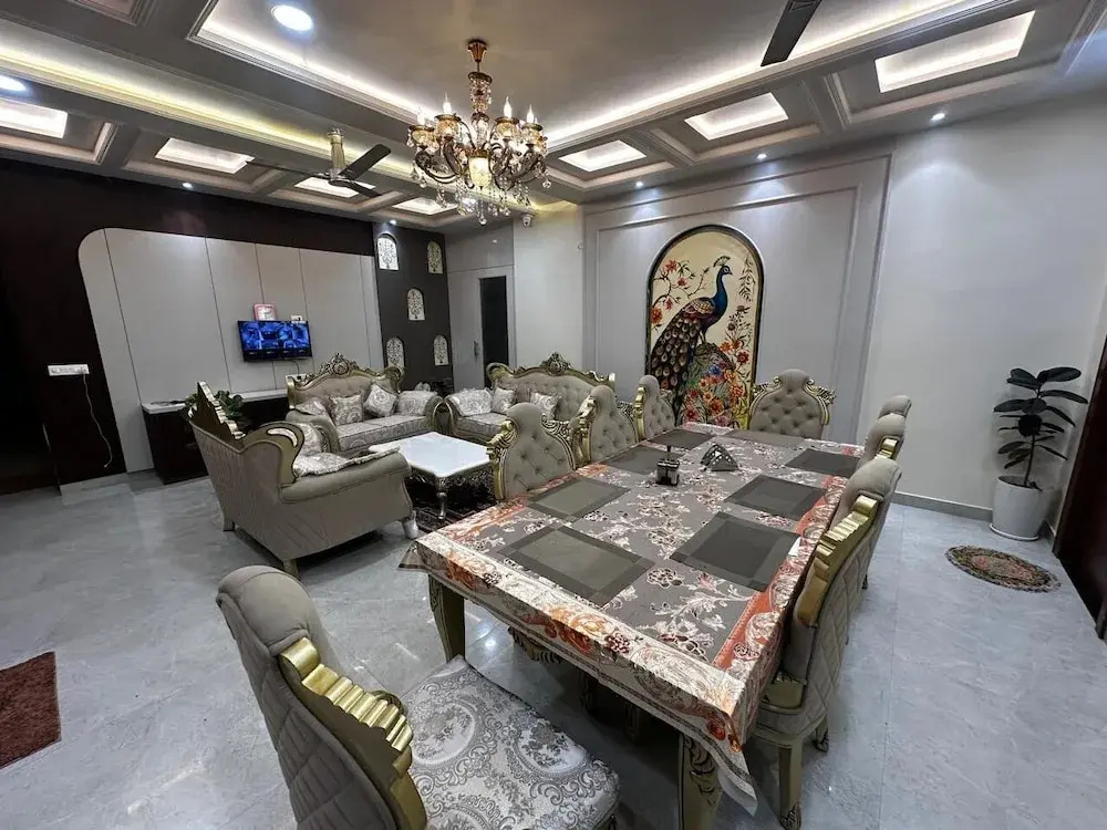 Ambassador Homestay - A Experiential Stay