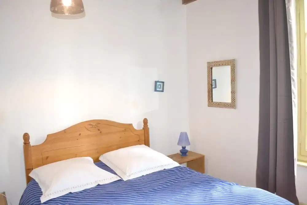 Villa With 5 Bedrooms in Laurac, With Wonderful Mountain View, Pool Ac