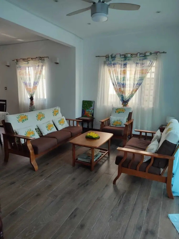 Beautiful House With Private Pool in Mauritius
