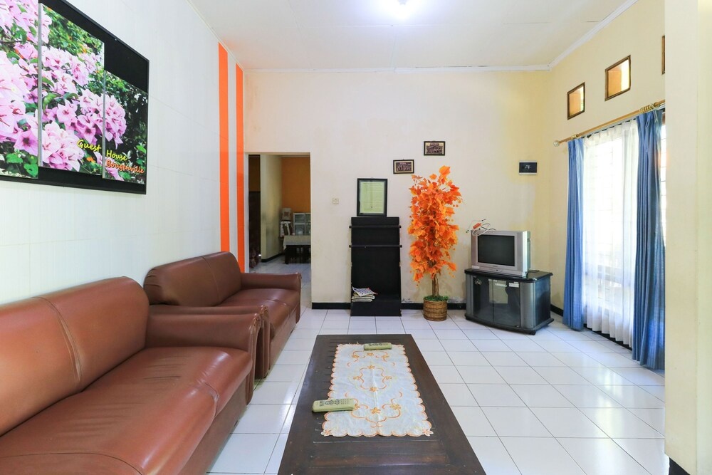 Wisma Bougenville