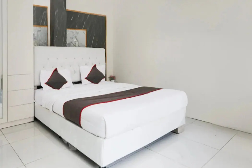 Hotel O Bogor Kota Near Istana Bogor Formerly Ciomas Residence