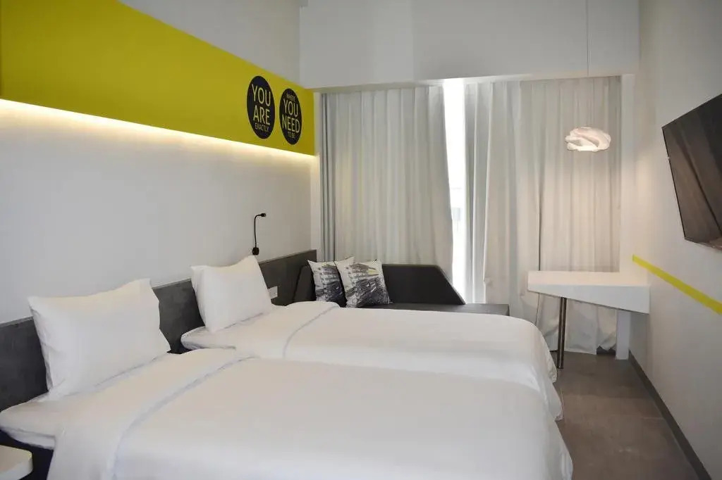 YELLO Hotel Paskal Bandung