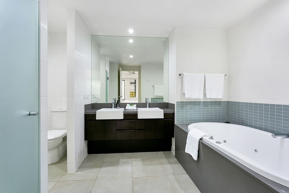 Luxury Private Apartments Sea Temple