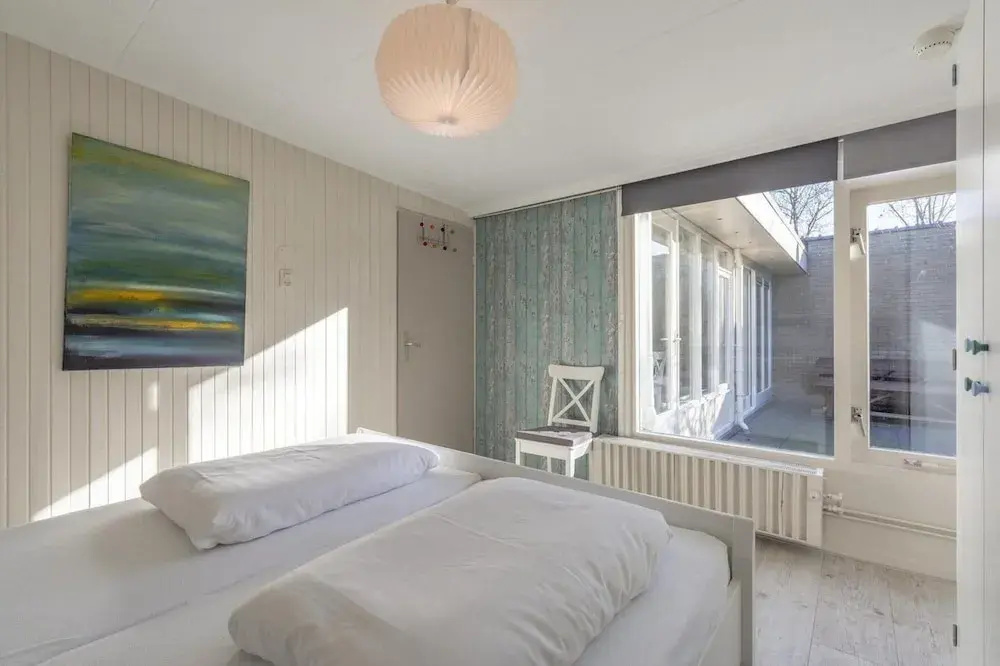 Nice Bungalow Near Beach for 5 Guest