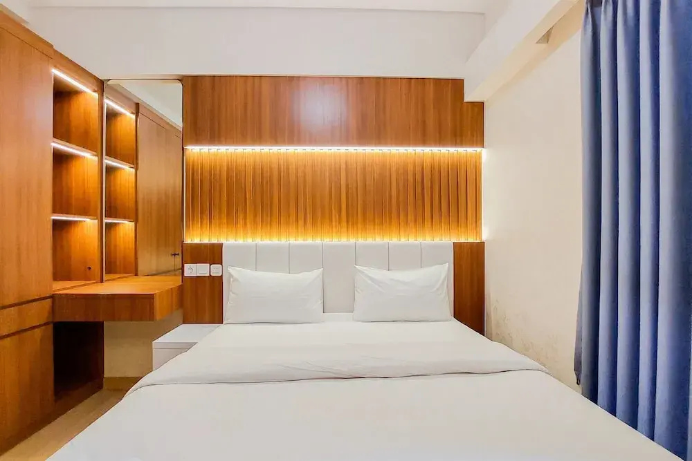 Fully Furnished And Modern 2Br Apartment At Sky House Bsd