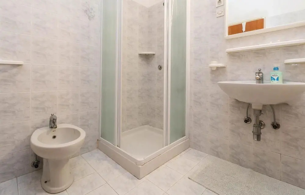 Awesome Home in Savudrija With Wifi and 2 Bedrooms