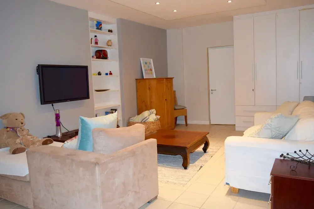 1 Bedroom Apartment in Fresnaye