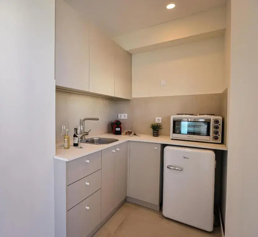 La Mer Bleue Boutique Suite