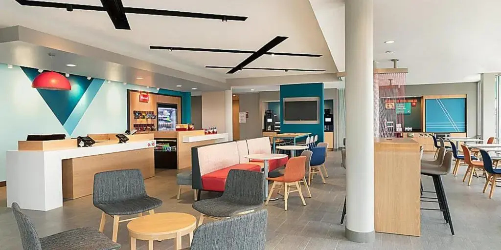 avid hotels - Nashville Airport by IHG