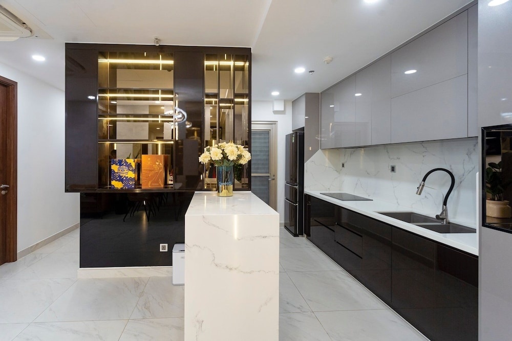 Midtown Apartments by Saigon - Phú Mỹ Hưng