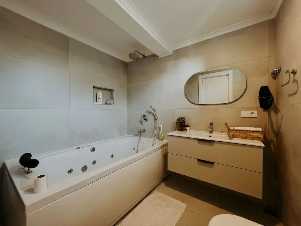 Marla Suite Hotel