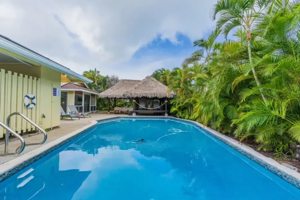 Hale Bali