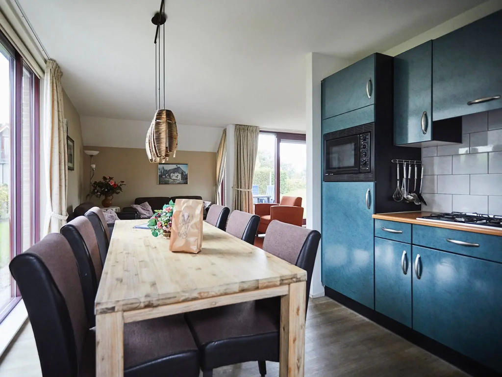 Cozy Holiday Home With a Dishwasher, in Zeeland