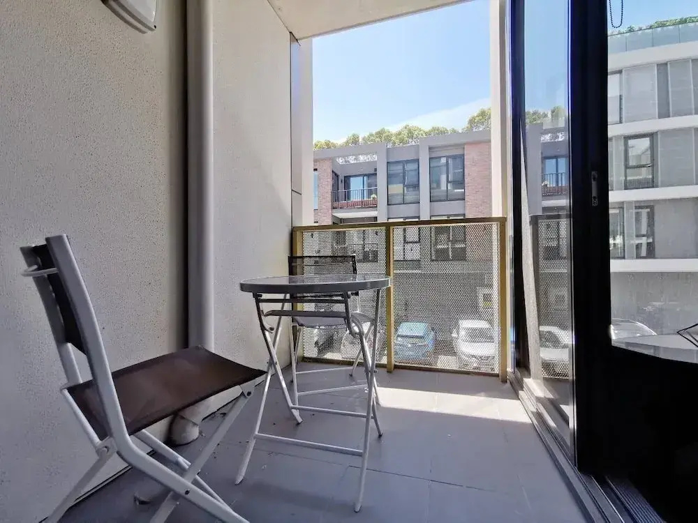 Hawthorn Elegant Lifestyle 1 Bedroom Apartment