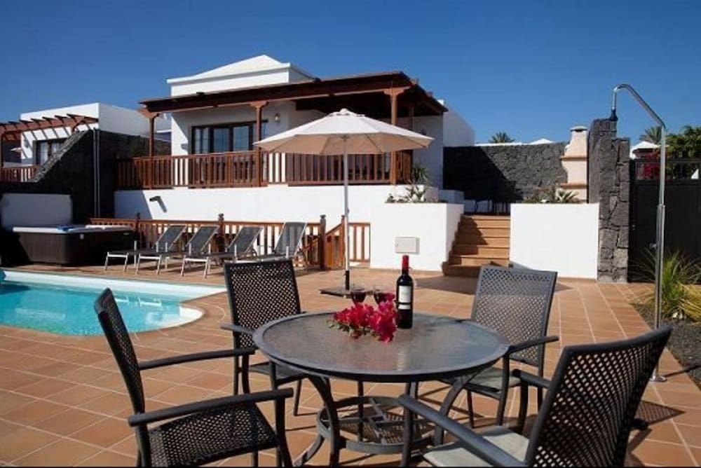 103695 Villa In Arrecife