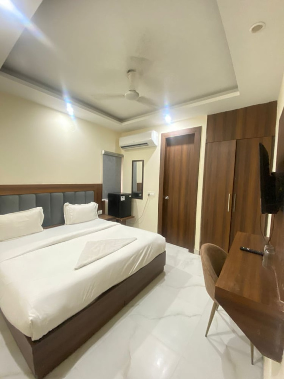 Hotel Air Admire - IGI Airport Delhi