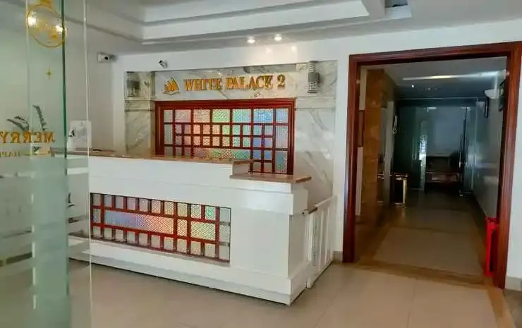 White Palace 2