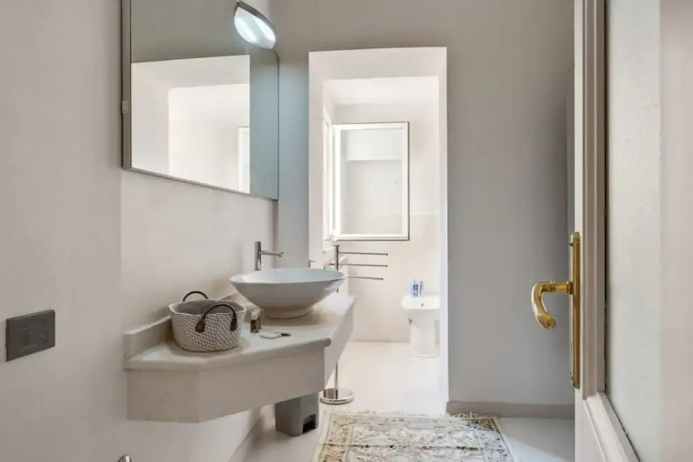 Sarzana White Apartment nel Centro Storico