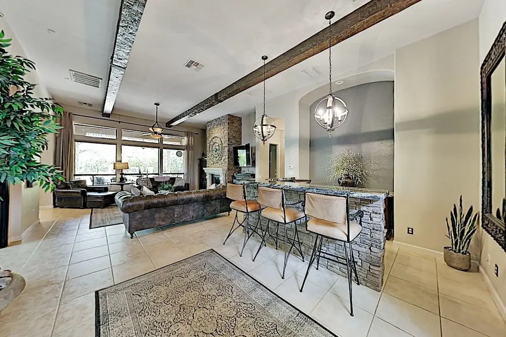 Lavish Desert Pool In Private Community 3 Bedroom Home