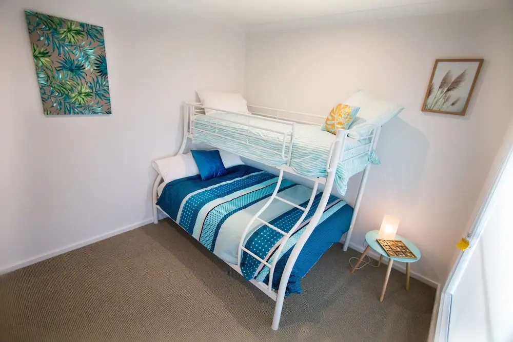 ‘Serenity’ and sweeping Murray River views