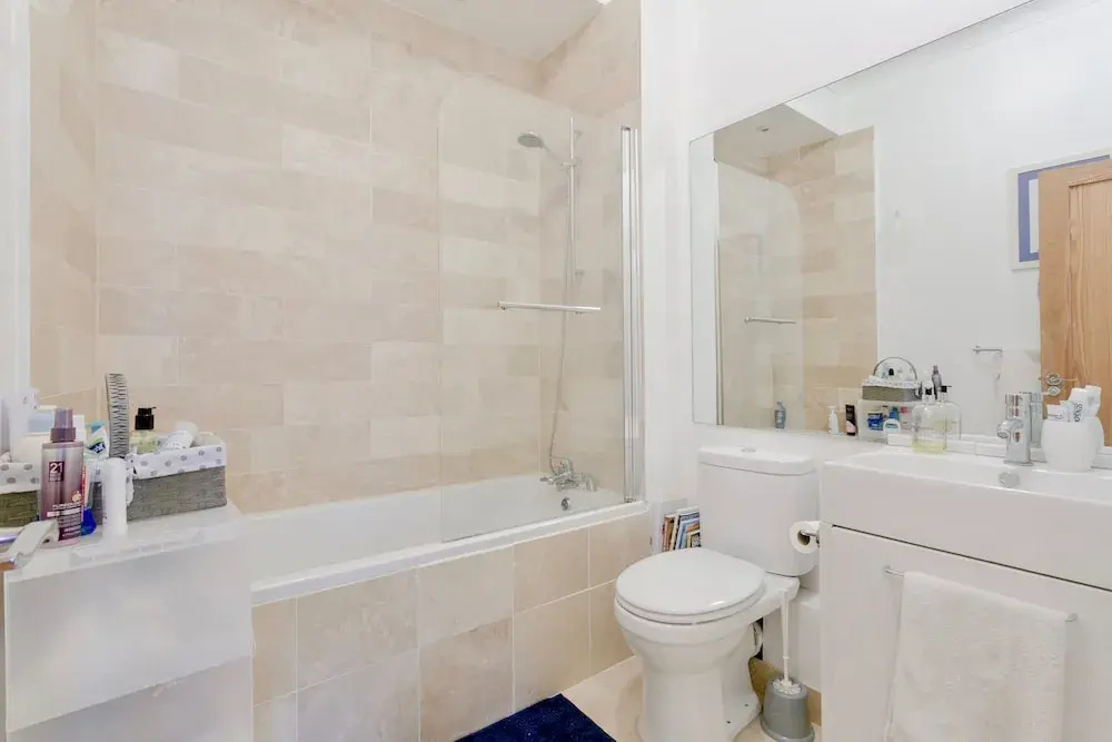 3 Bedroom in Clapham Junction With Roof Terrace