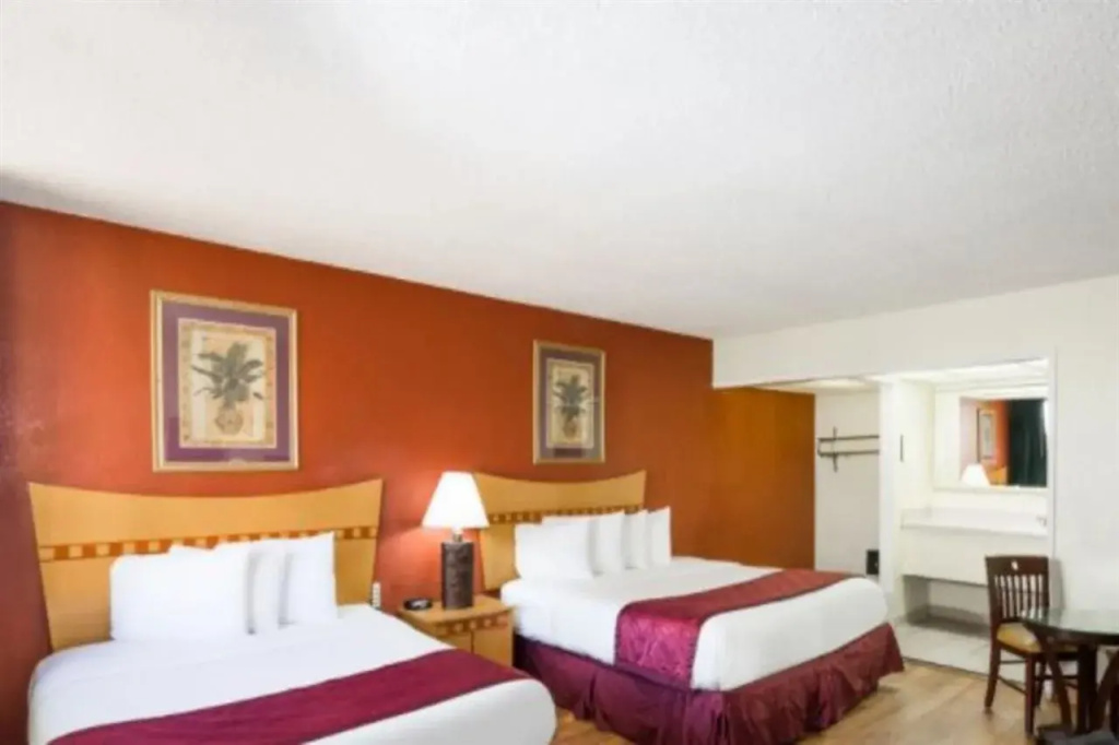 Ocean Reef Hotel