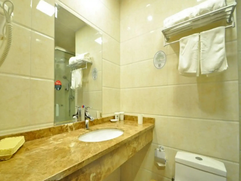 Linyi Hotel