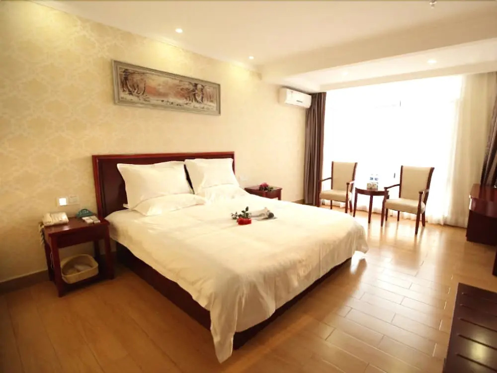 GreenTree Inn DanShui