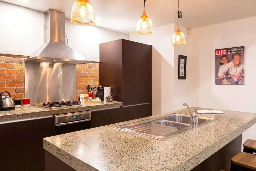 Sleek City Pad in Auckland City Centre