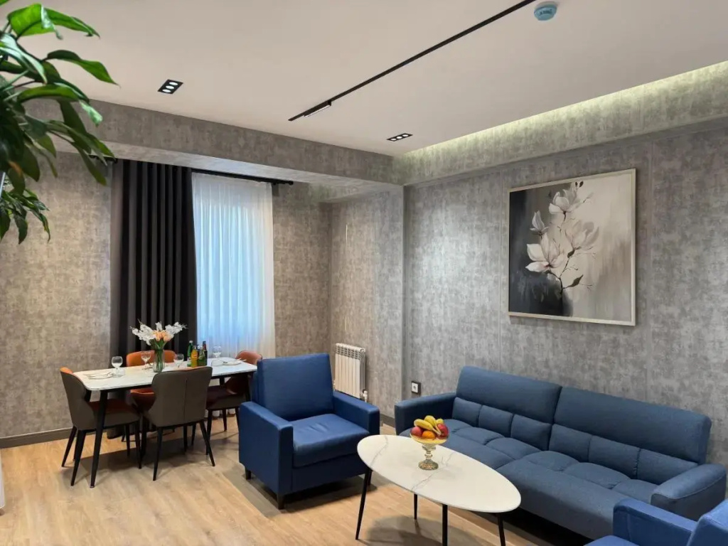 Art City Apartments & Hotel (Арт Сити)