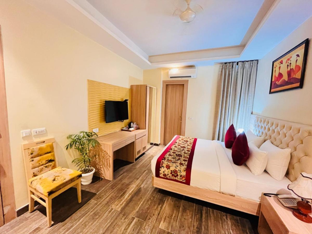 Treebo Hotel Banz