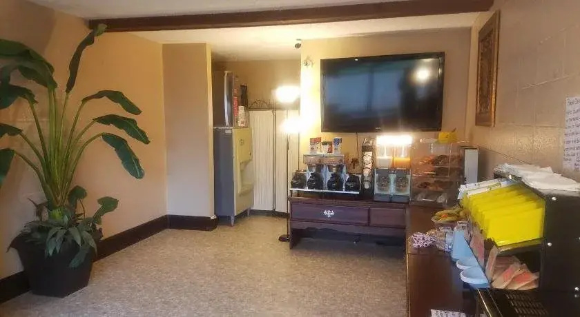 Passion Play Road Inn - Formerly Statue Road Inn