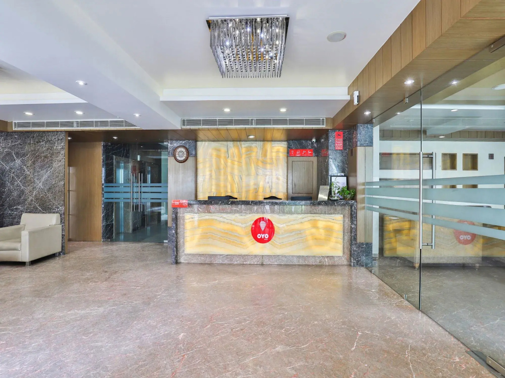 Capital O 17101 Hotel Furatt International