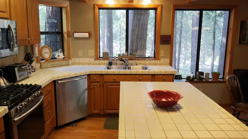 3-level Getaway Kids, Dogs Ev Friendly