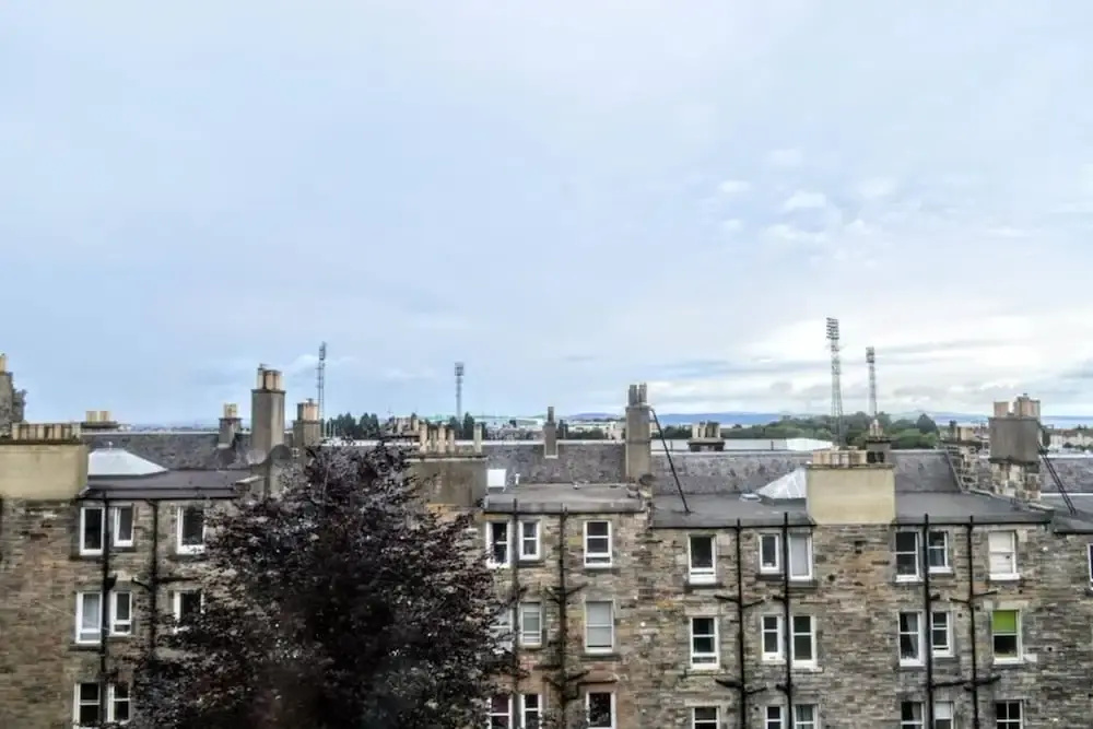 2 Bedroom Apartment With View of Arthur's Seat Sleeps 4