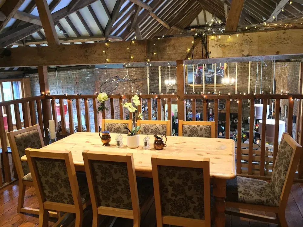 Willow Barn Hotel & Restaurant