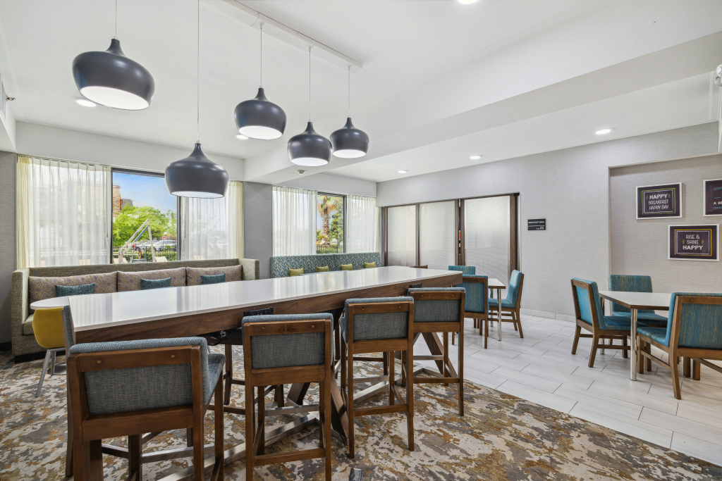 Hampton Inn - Houston/Brookhollow