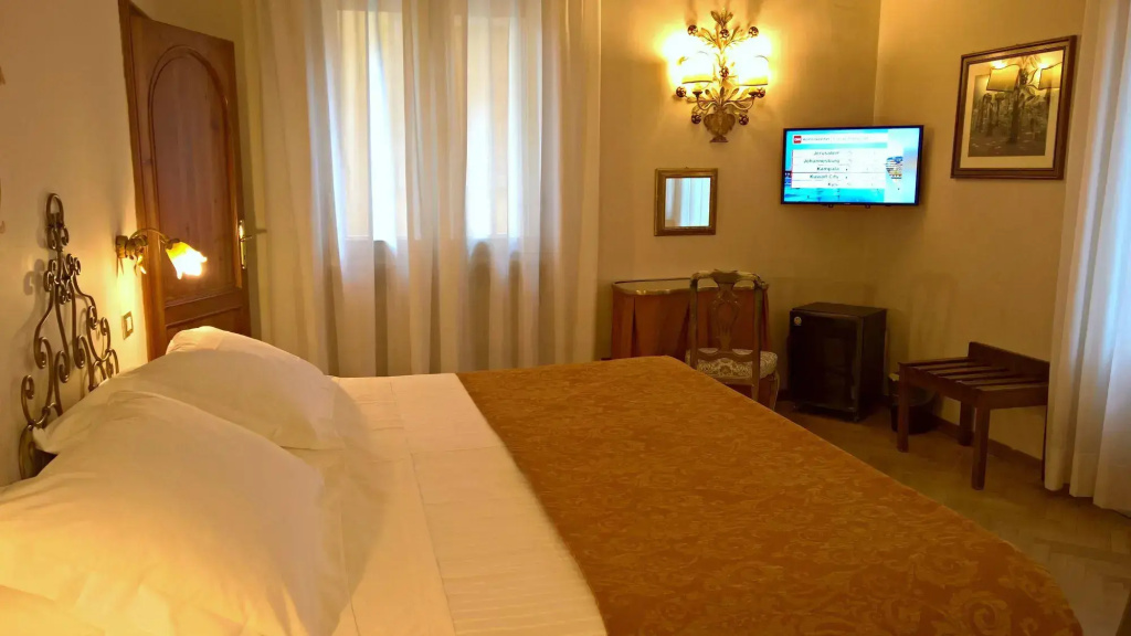 Hotel David