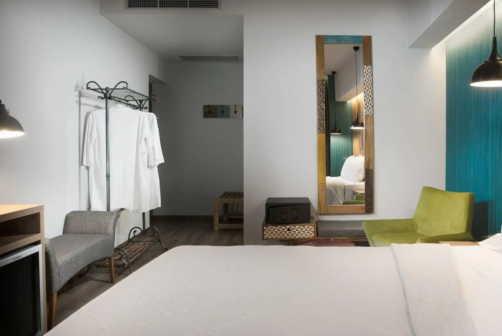 360Degrees Pop Art Hotel