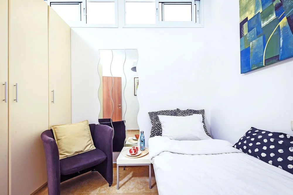 Deluxe 2BD Jaffa Dreams W Pool & Parking