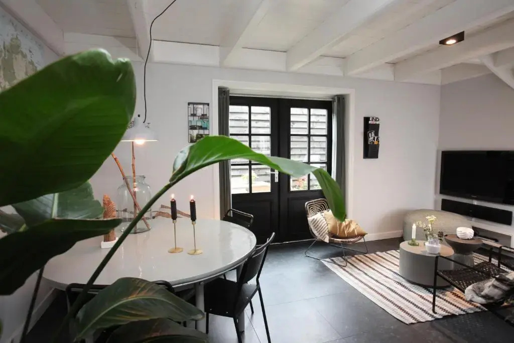 Mary's Place